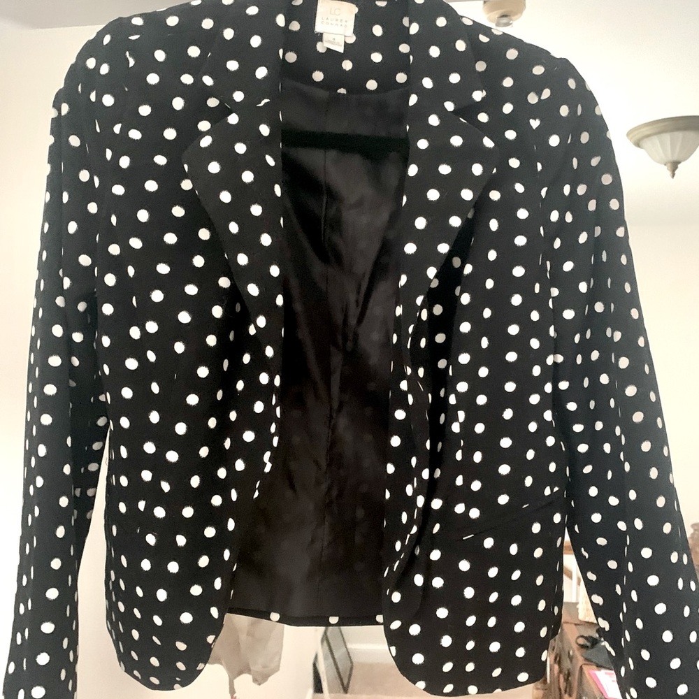 BLACK AND WHITE POLKA DOT BLAZER